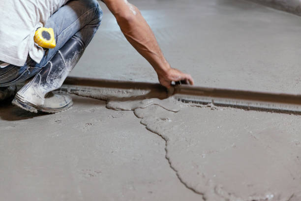 Best Commercial Concrete Contractor  in St John, MO